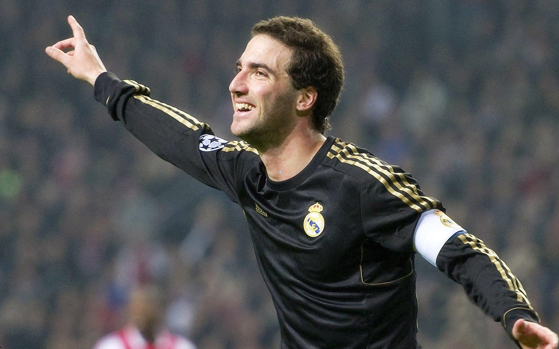 米兰与布莱顿展开紧急谈判 纯租借科波拉或成冬窗关键操作