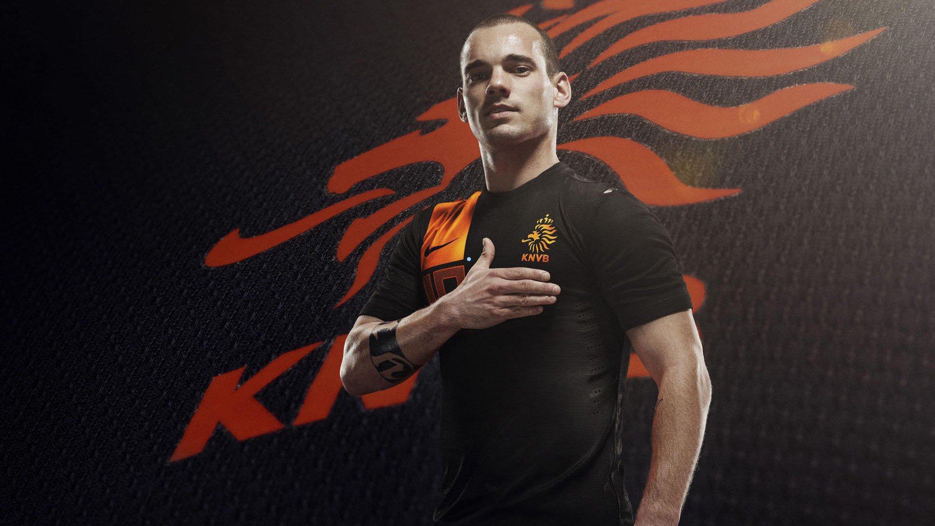 哈兰德欧冠进球数超越挪威球队近二十五年总和,54场55球创下惊人纪录