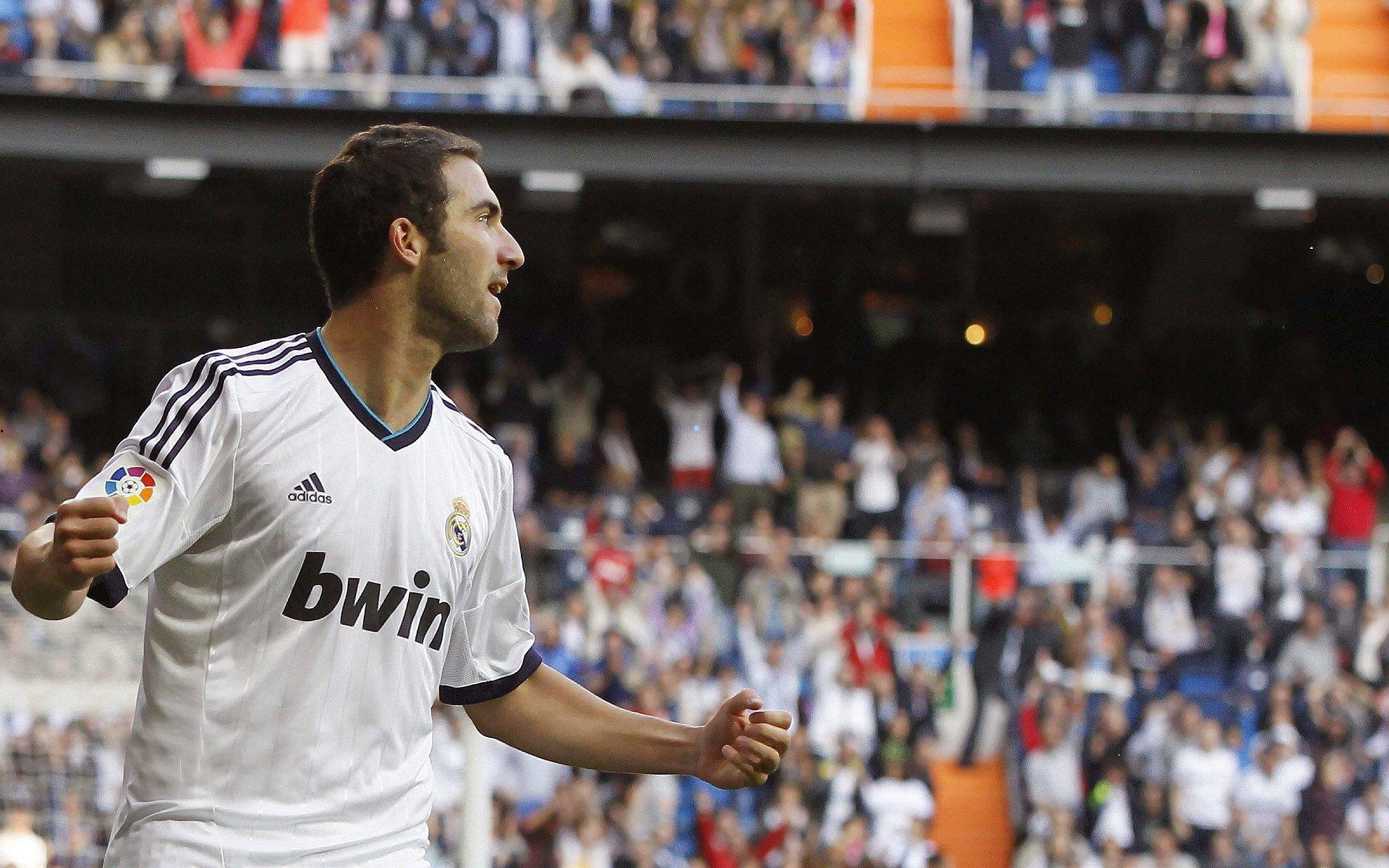 布伦森直指尼克斯问题核心，标准缺失非冠军后效