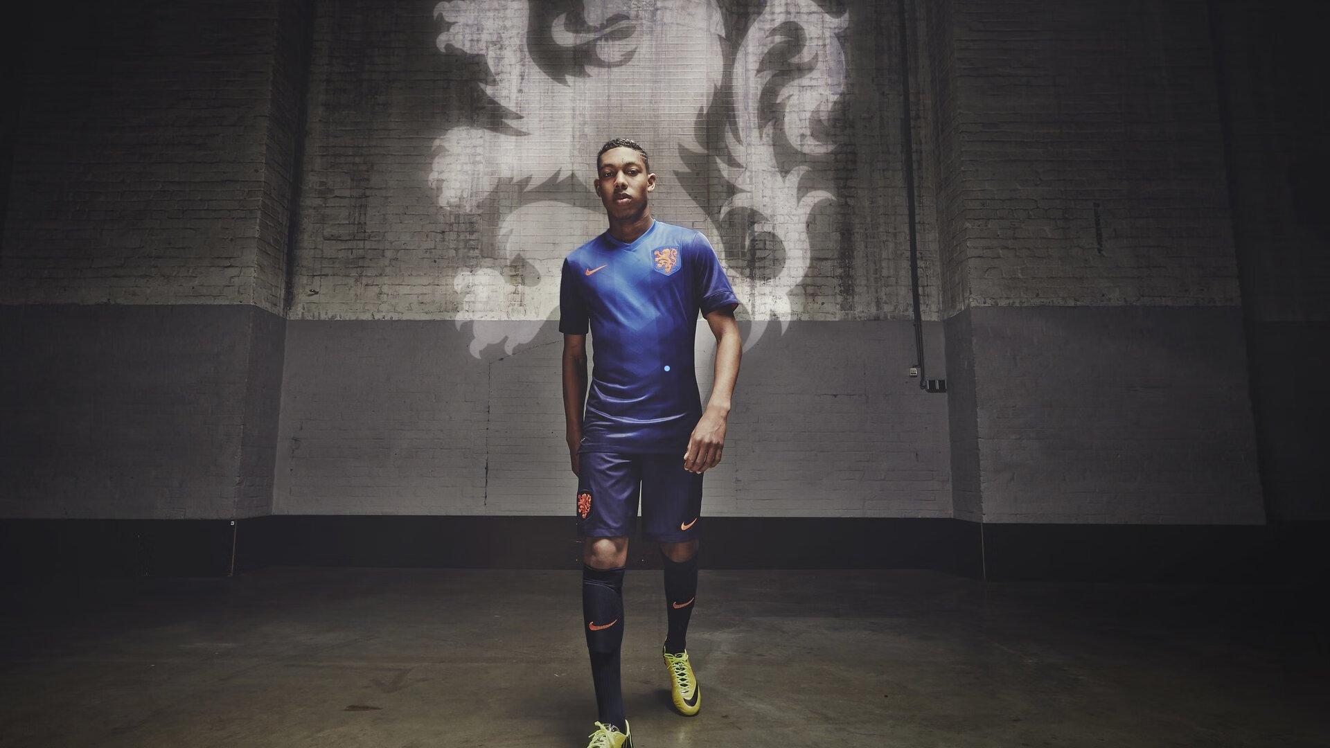 申花官宣重磅引援震撼中超，皇马教练阿隆索执教未满一年匆匆离任